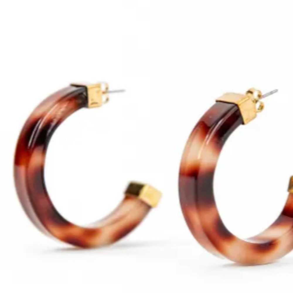 Tortoiseshell Pattern Hoop Earrings